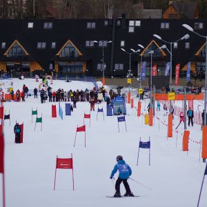 7A508DE9 EA00 4B2B 9805 8E60DEC19261