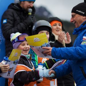 8DE71F44 0574 404C A687 AA8E1137C342