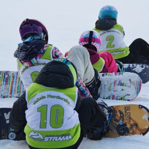 SNOWBOARD DZIECI  9 